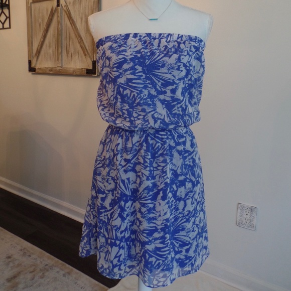 Express Dresses & Skirts - EXPRESS BLUE STRAPLESS ROMPER